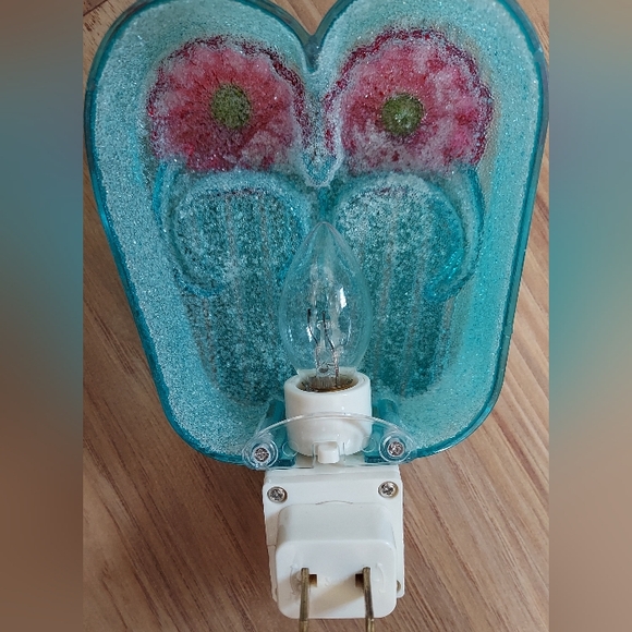 Night Light Blue And Pink Flip Flop Sandals Beach Ocean Summer - Picture 5 of 8